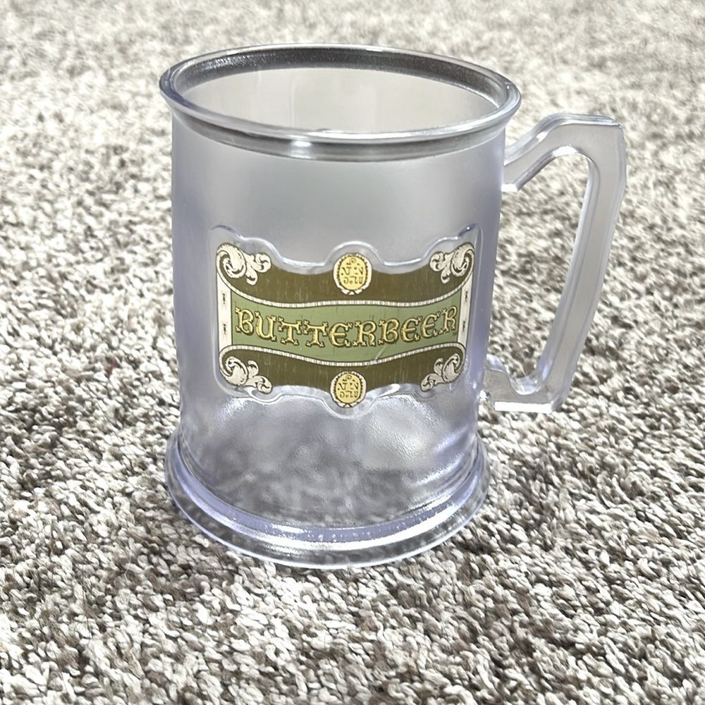 Universal Orlando Harry Potter Butterbeer Wizarding World Mug Plastic Collect